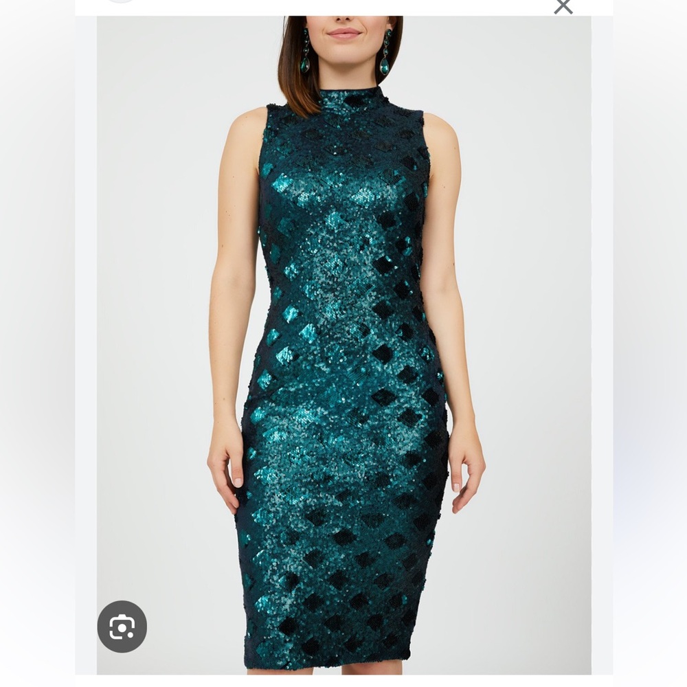 Elegant Green Sleeveless Dress 40 Inches from shoulder to bottom